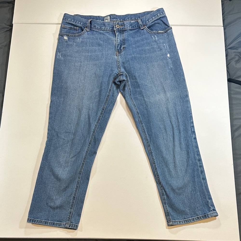 Mossimo Supply Co. Light Wash Bootcut Jeans Women’s Size 12